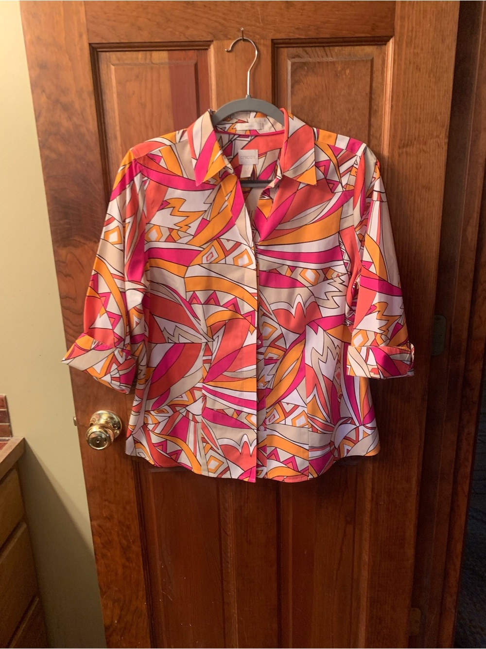 Chico's NEW NEVER WORN, NO IRON button front 3/4 sleeve shirt 100 percent Cotton